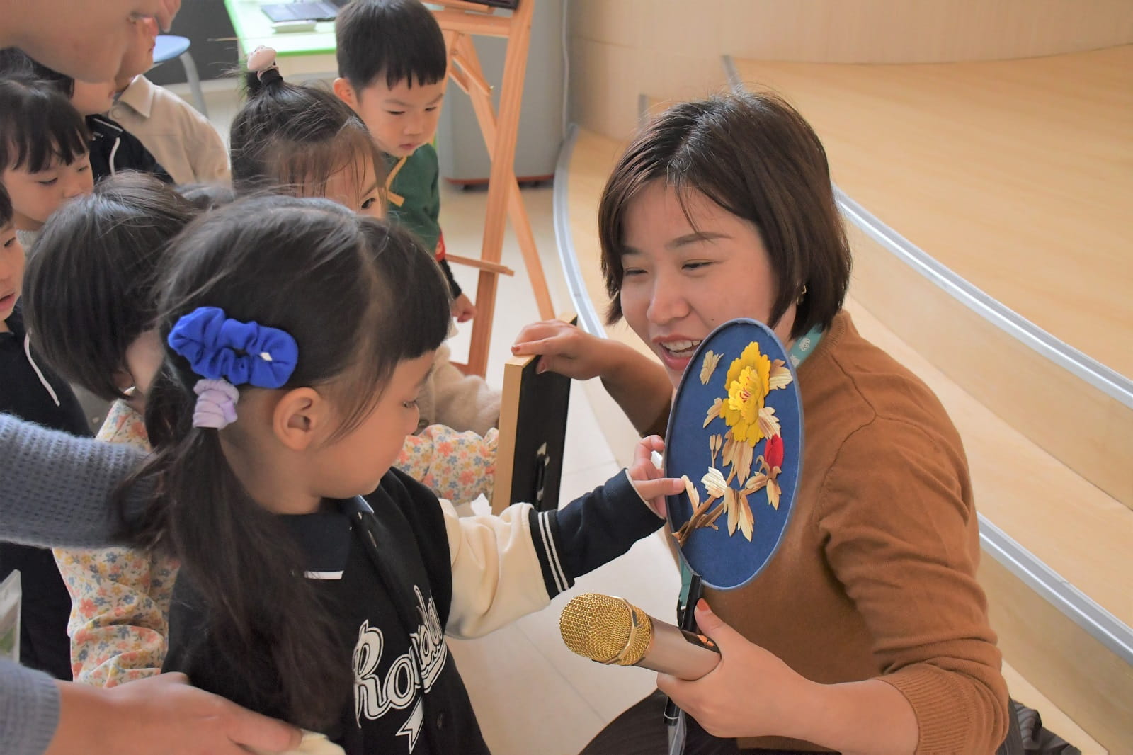 麦秆画非遗体验日 - NAS Jiaxing Kindergarten Theme Activities
