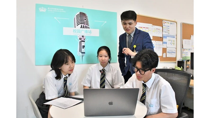 中学部 | 校园电台——让我们为青春发声 - Secondary Campus Radio Let s give a voice to our youth